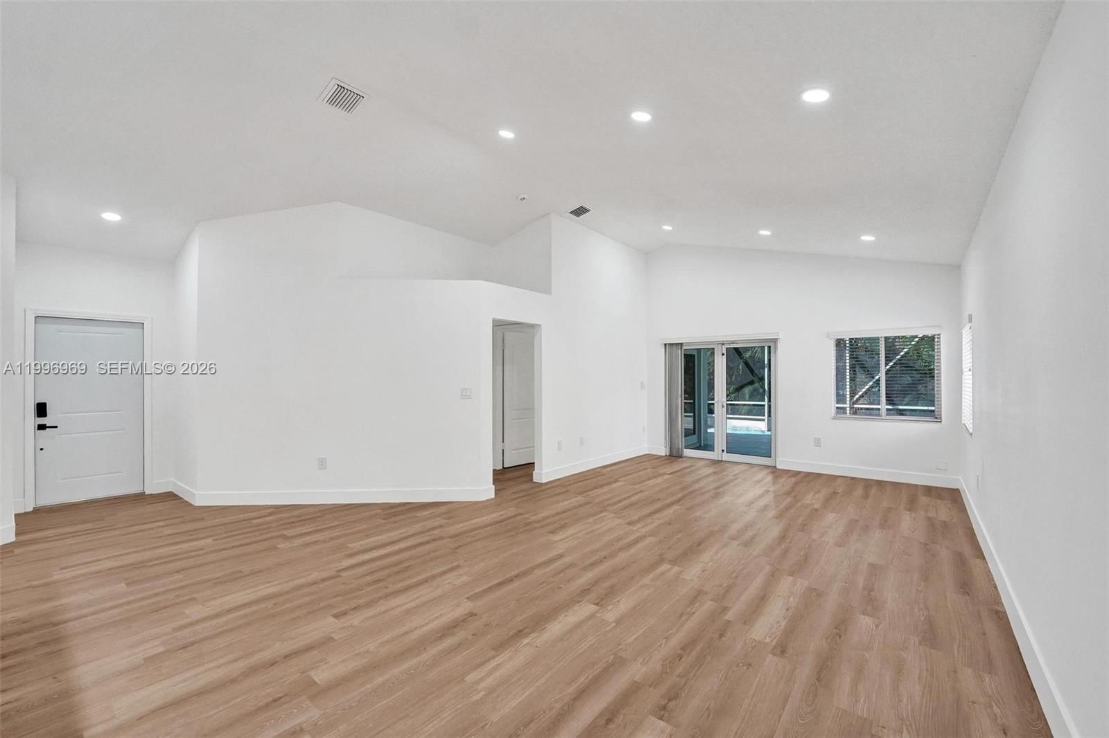 Real estate property located at 10153 3rd Ct, Broward, Sunset Cove, Plantation, FL