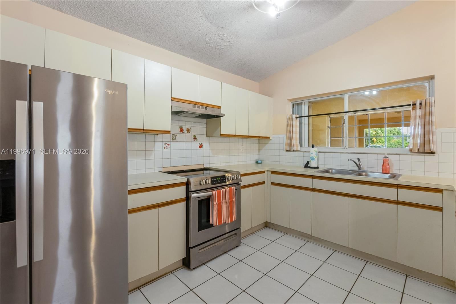 Real estate property located at 11314 73rd Ter, Miami-dade, Sunset Mansions, Miami, FL