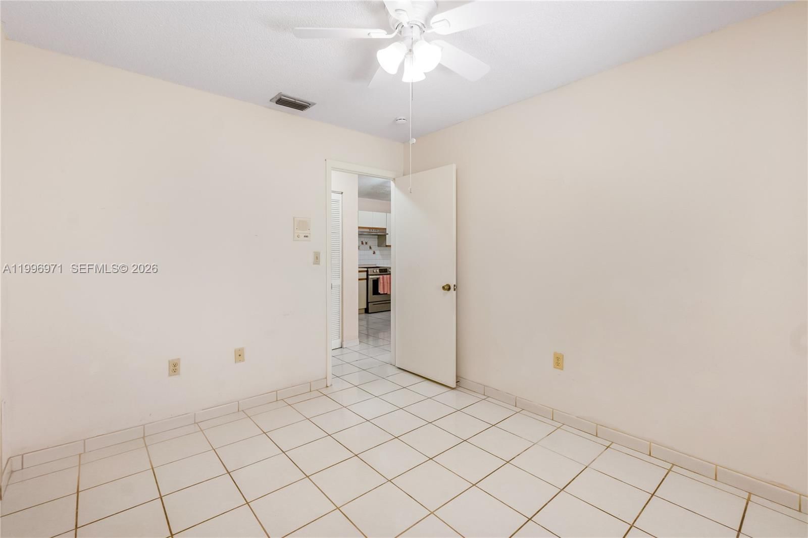 Real estate property located at 11314 73rd Ter, Miami-dade, Sunset Mansions, Miami, FL