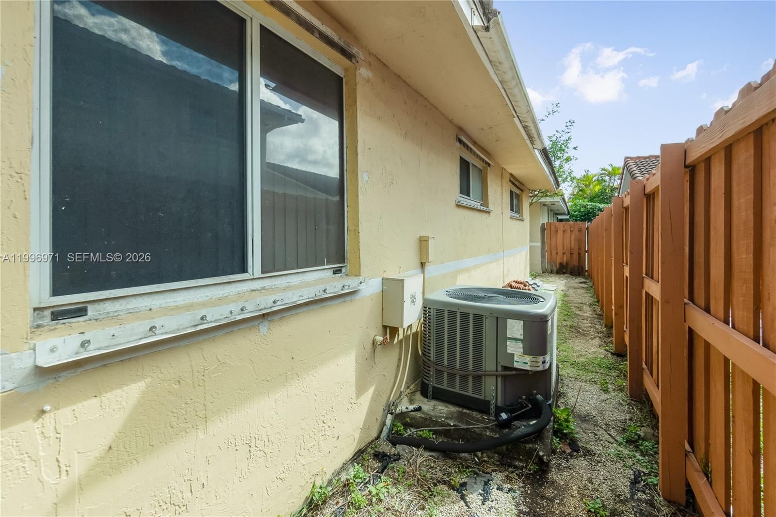 Real estate property located at 11314 73rd Ter, Miami-dade, Sunset Mansions, Miami, FL