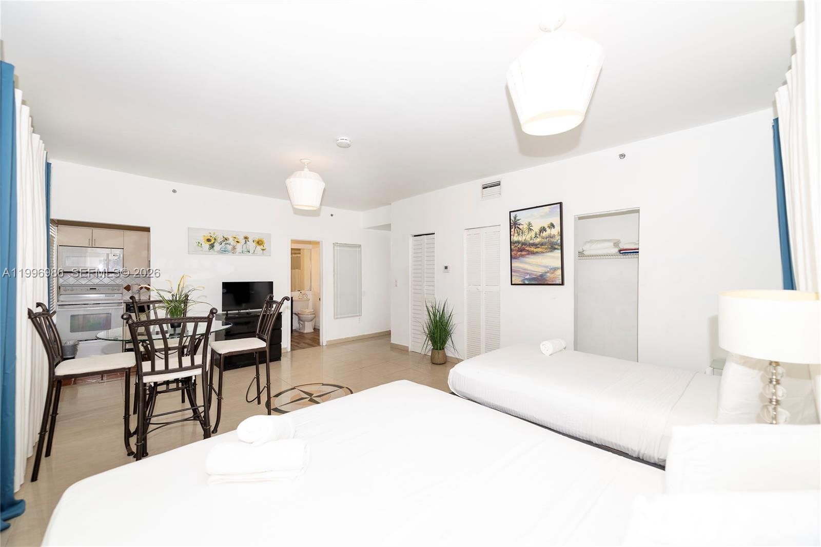 Real estate property located at 918 Ocean Dr #203, Miami-dade, 918 Ocean Drive Condo, Miami Beach, FL