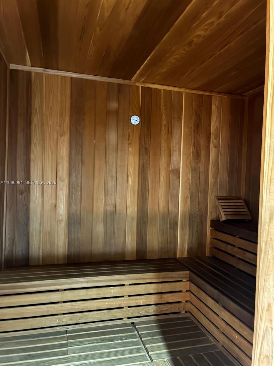 Real estate property located at 1100 Miami Ave #3309, Miami-dade, 1100 Millecento Residence, Miami, FL