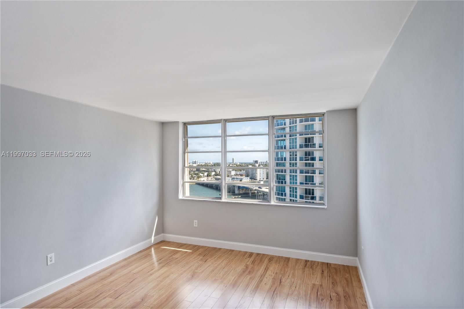 Real estate property located at 1865 79th Street Cswy #14K, Miami-dade, Kennedy House Condo, Miami Beach, FL