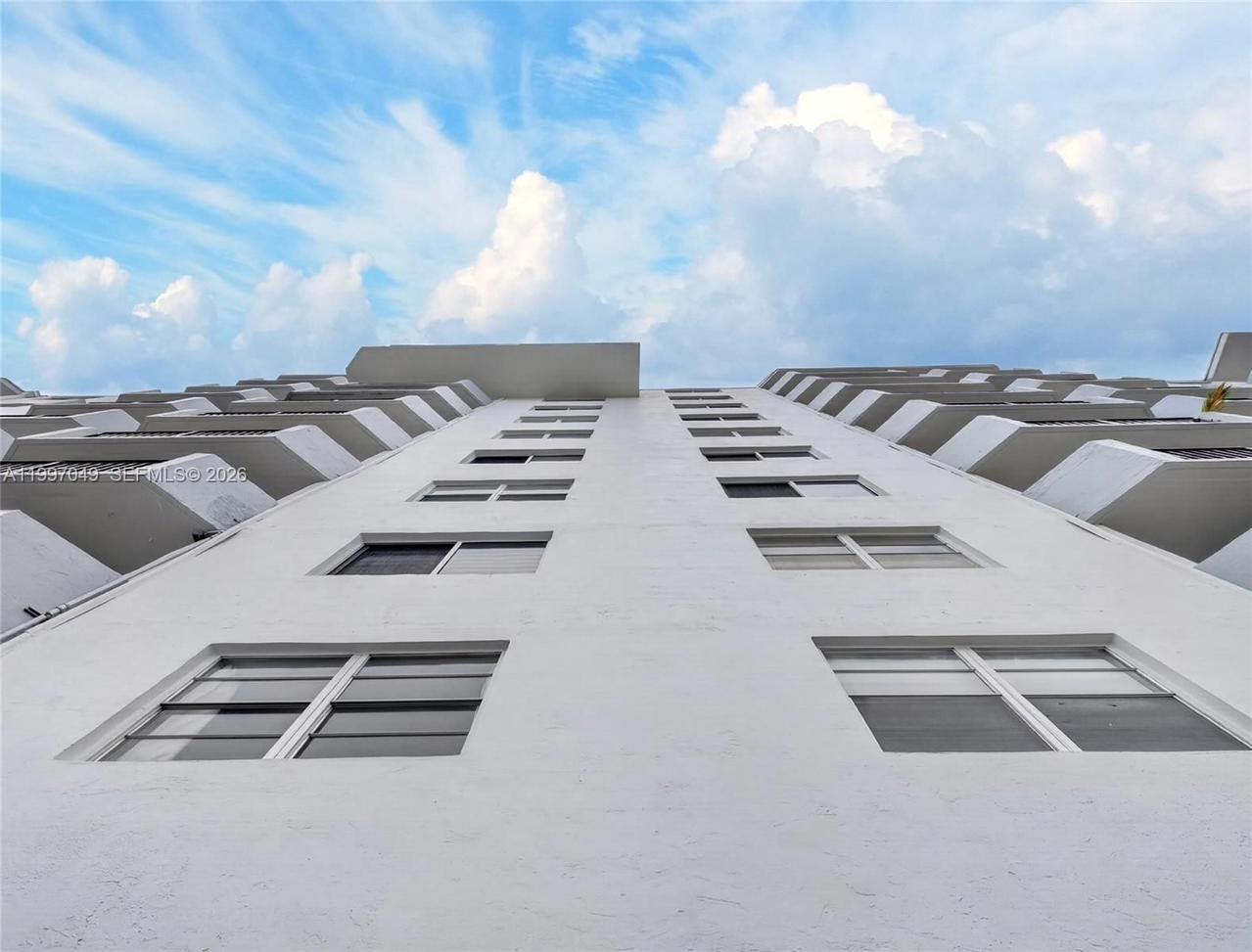 Real estate property located at 3703 166th St #302, Miami-dade, Coral Isle East Condo, North Miami Beach, FL