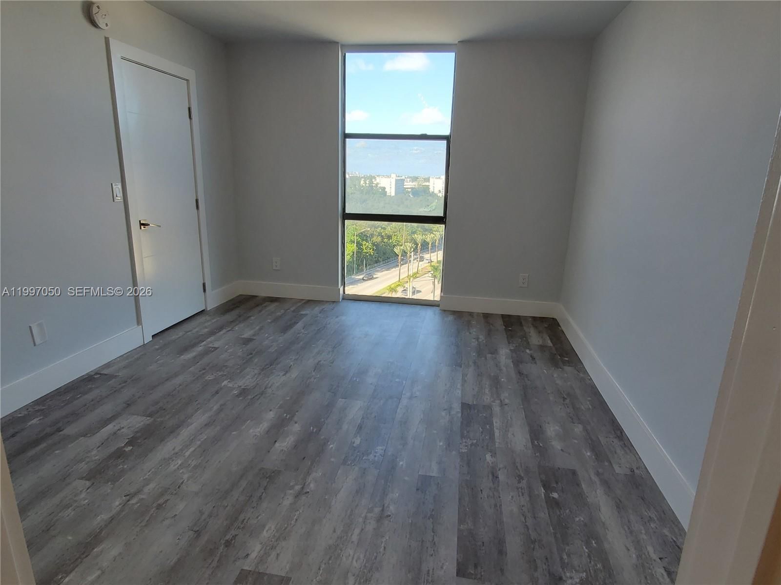 Real estate property located at 13499 Biscayne Blvd #1105, Miami-dade, Sailboat Cay Condo, North Miami, FL