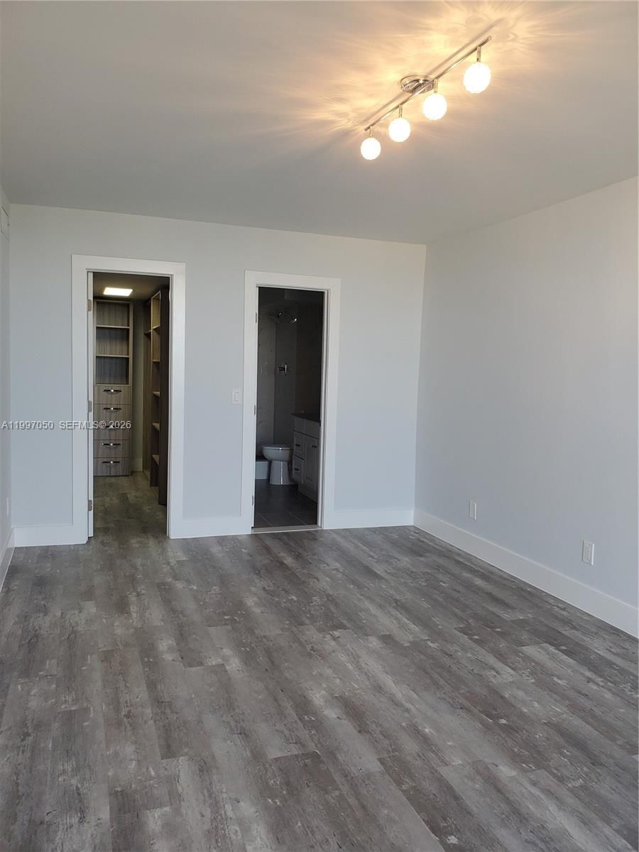 Real estate property located at 13499 Biscayne Blvd #1105, Miami-dade, Sailboat Cay Condo, North Miami, FL