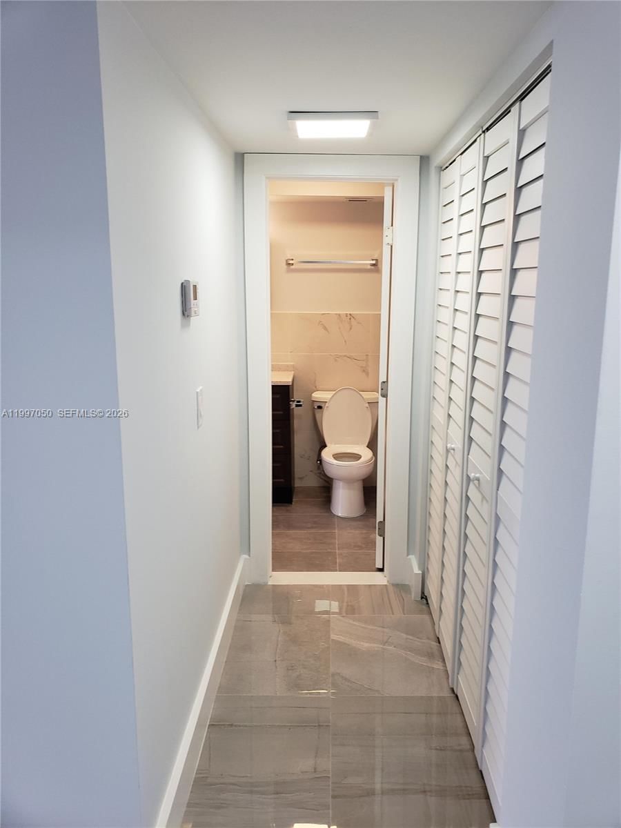 Real estate property located at 13499 Biscayne Blvd #1105, Miami-dade, Sailboat Cay Condo, North Miami, FL