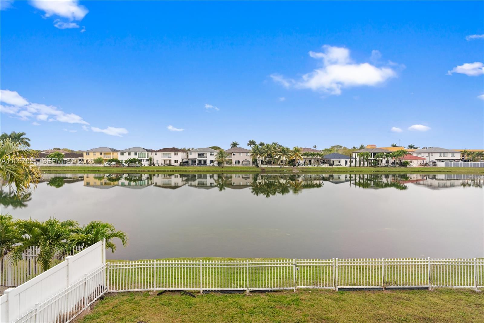 Real estate property located at 8968 180th Ter, Miami-dade, Century Gardens, Hialeah, FL