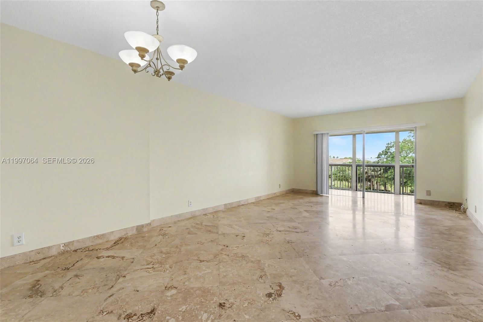 Real estate property located at 4200 Hillcrest Dr #408, Broward, Hillcrest East No 24 Cond, Hollywood, FL