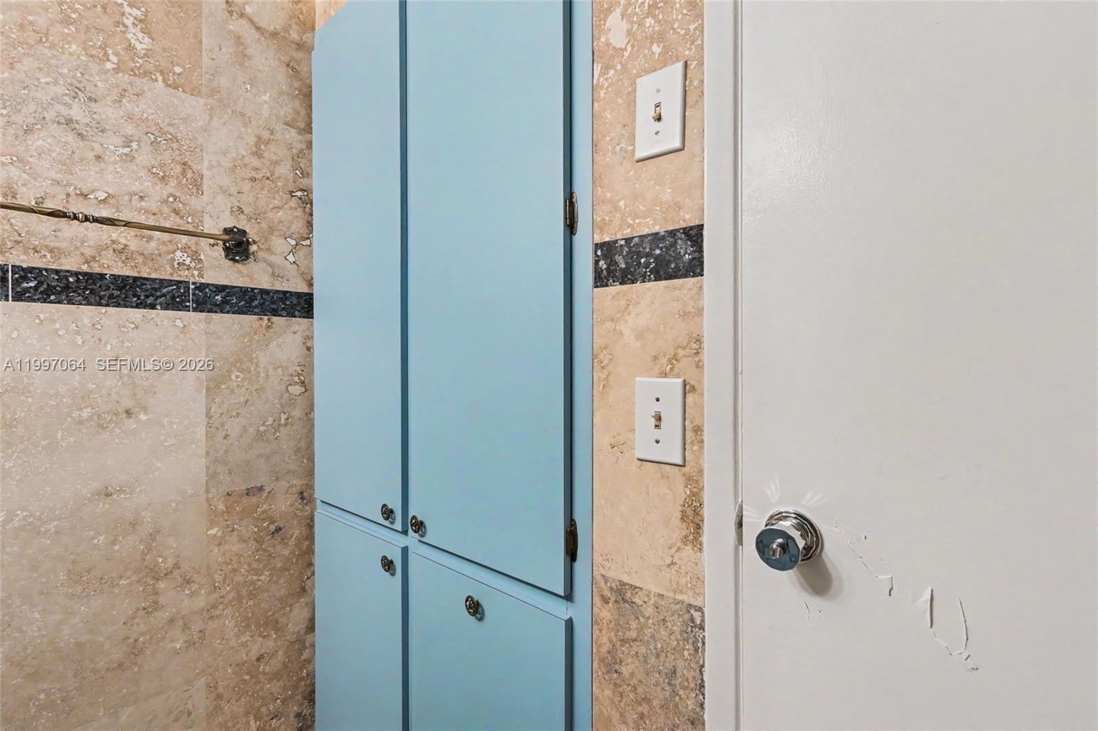 Real estate property located at 4200 Hillcrest Dr #408, Broward, Hillcrest East No 24 Cond, Hollywood, FL