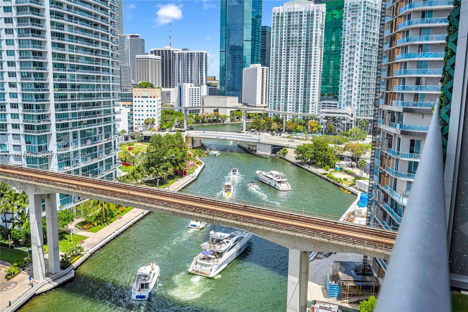 Real estate property located at 690 1st Ct #1709, Miami-dade, Neo Vertika Condo, Miami, FL