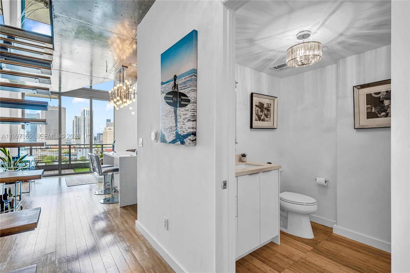 Real estate property located at 690 1st Ct #1709, Miami-dade, Neo Vertika Condo, Miami, FL