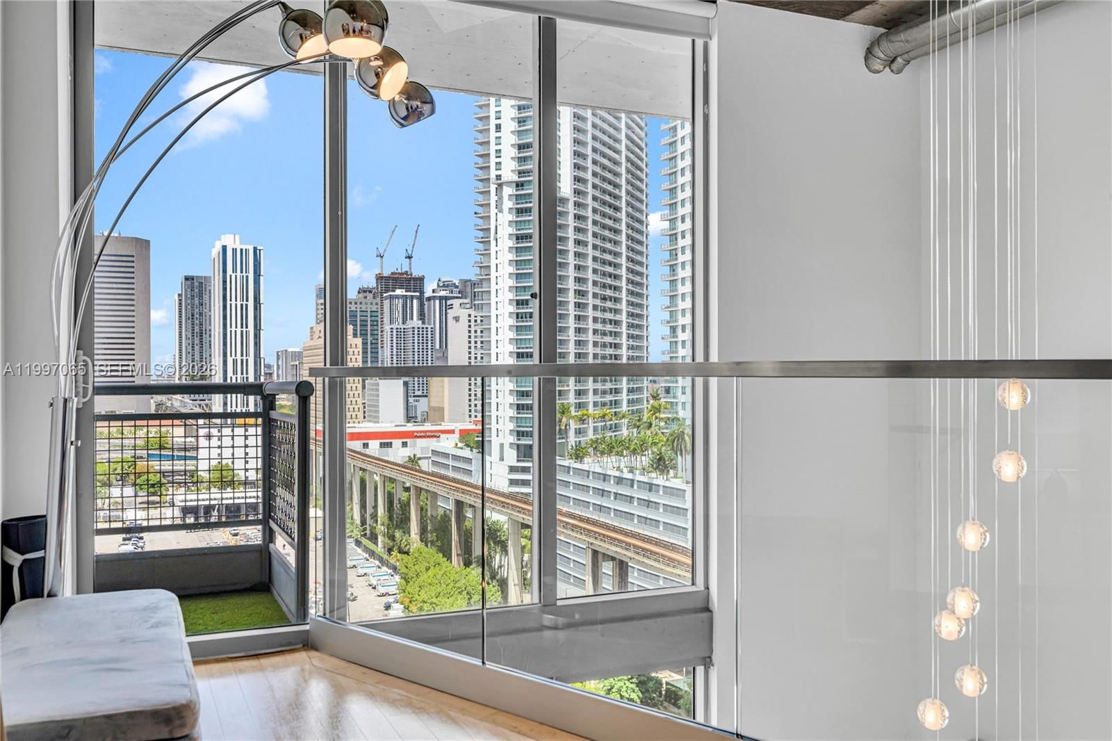 Real estate property located at 690 1st Ct #1709, Miami-dade, Neo Vertika Condo, Miami, FL