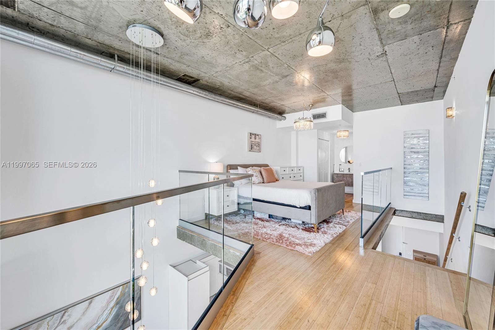 Real estate property located at 690 1st Ct #1709, Miami-dade, Neo Vertika Condo, Miami, FL