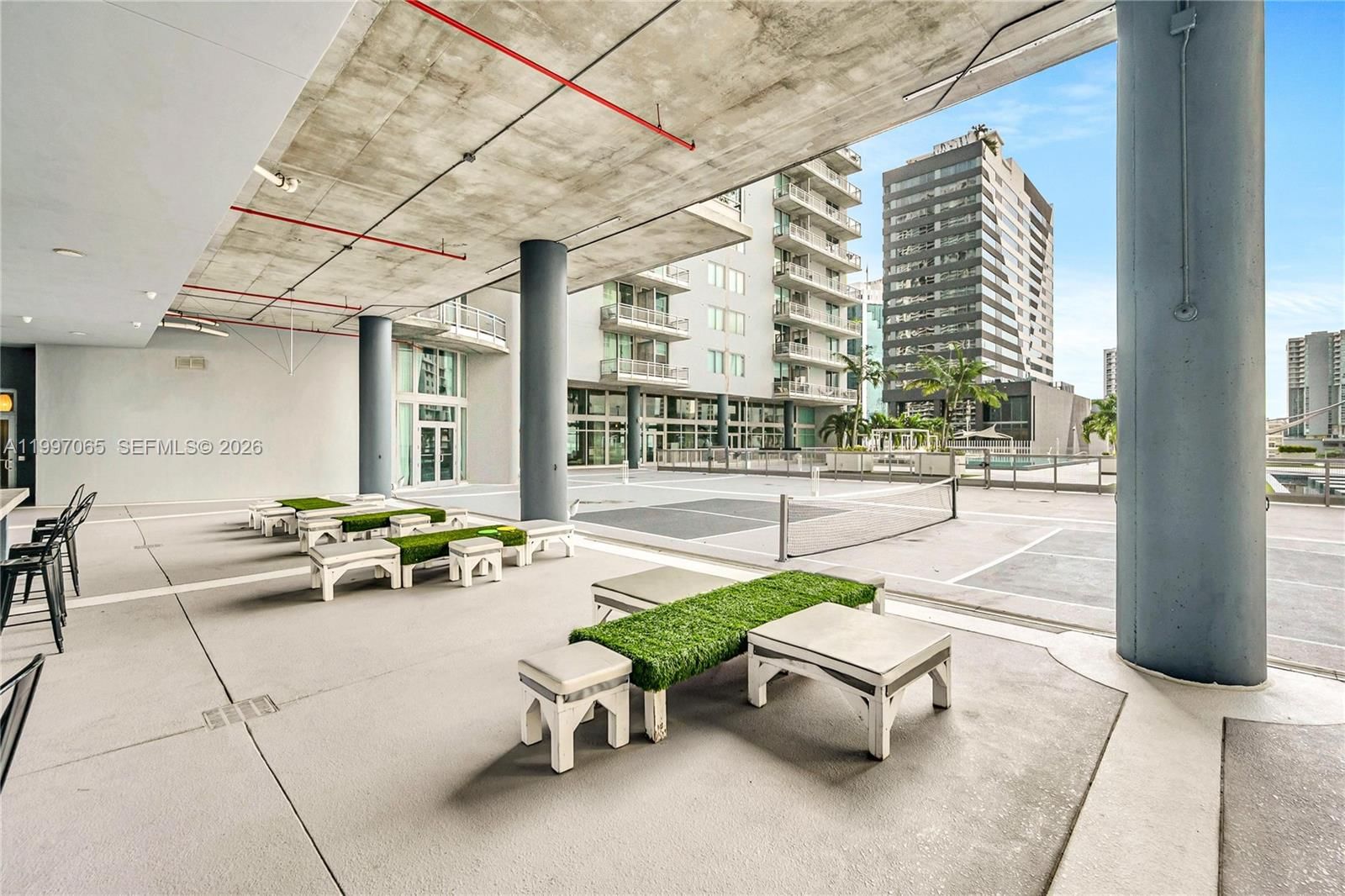 Real estate property located at 690 1st Ct #1709, Miami-dade, Neo Vertika Condo, Miami, FL