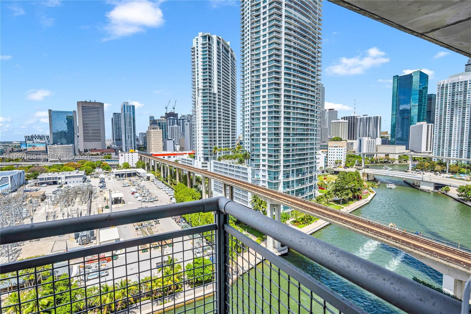 Real estate property located at 690 1st Ct #1709, Miami-dade, Neo Vertika Condo, Miami, FL