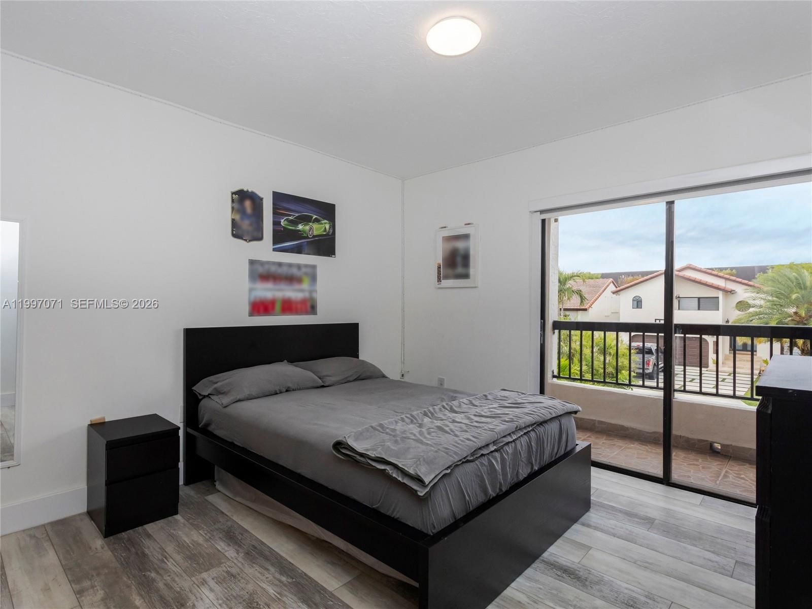 Real estate property located at 11722 107th Ter, Miami-dade, The Missions, Miami, FL