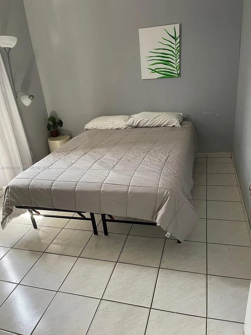 Real estate property located at 638 15th Ave, Miami-dade, Lawrence Est Land Cos Sub, Miami, FL