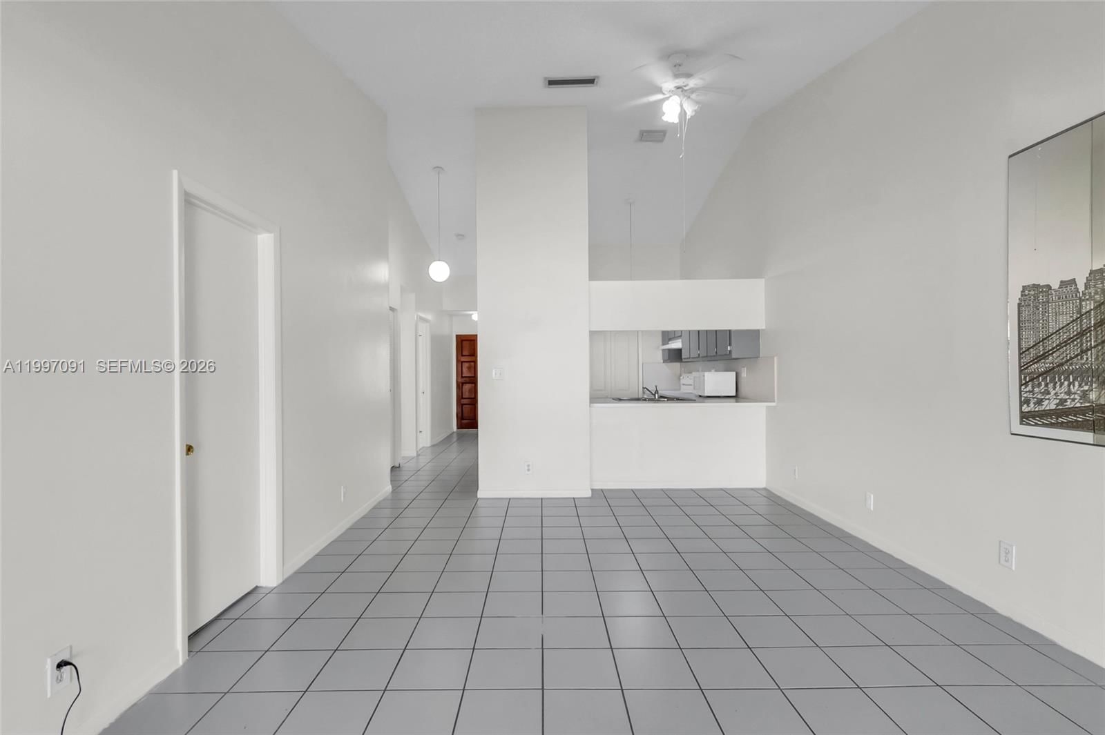 Real estate property located at 6323 147th Place Cir, Miami-dade, Somerset Villas, Miami, FL
