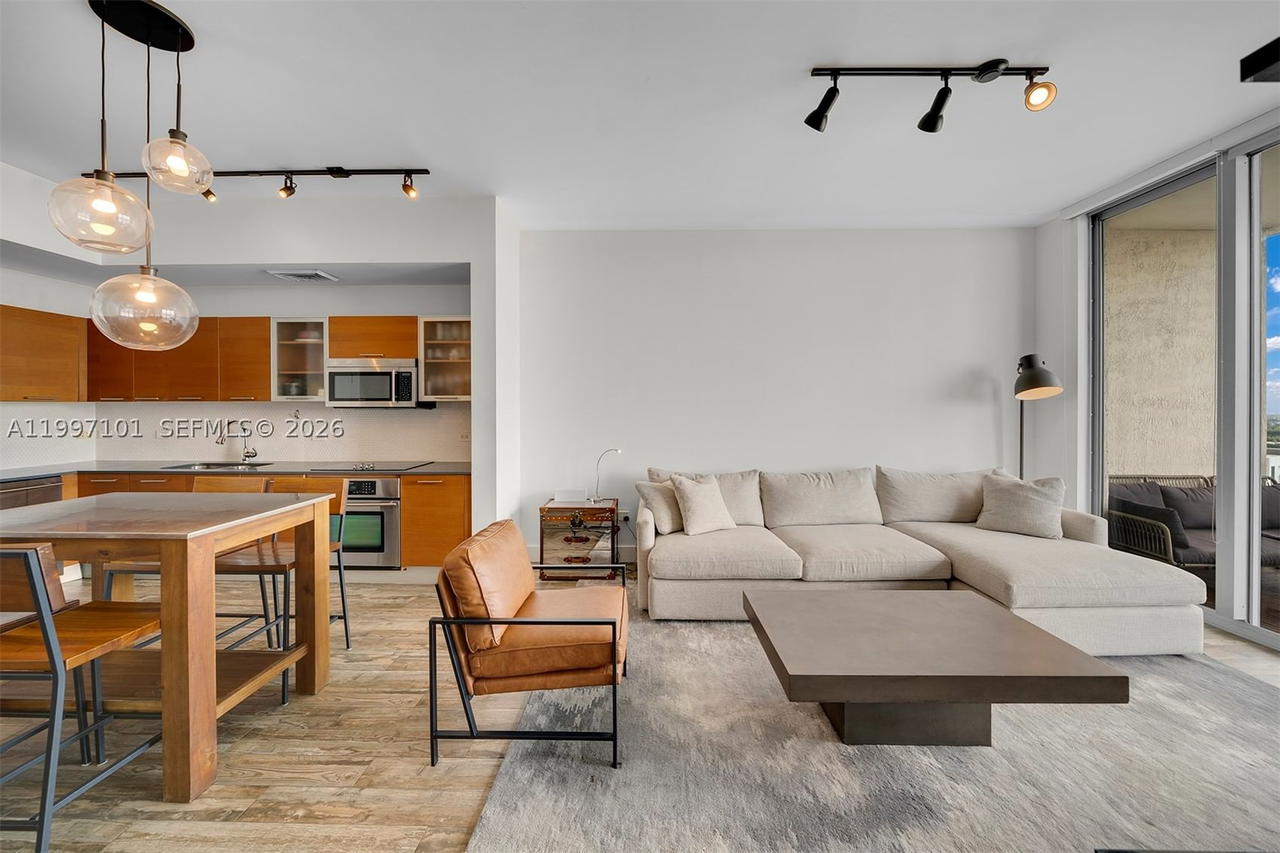 Real estate property located at 3470 Coast Ave H2403, Miami-dade, Two Midtown Miami Condo, Miami, FL