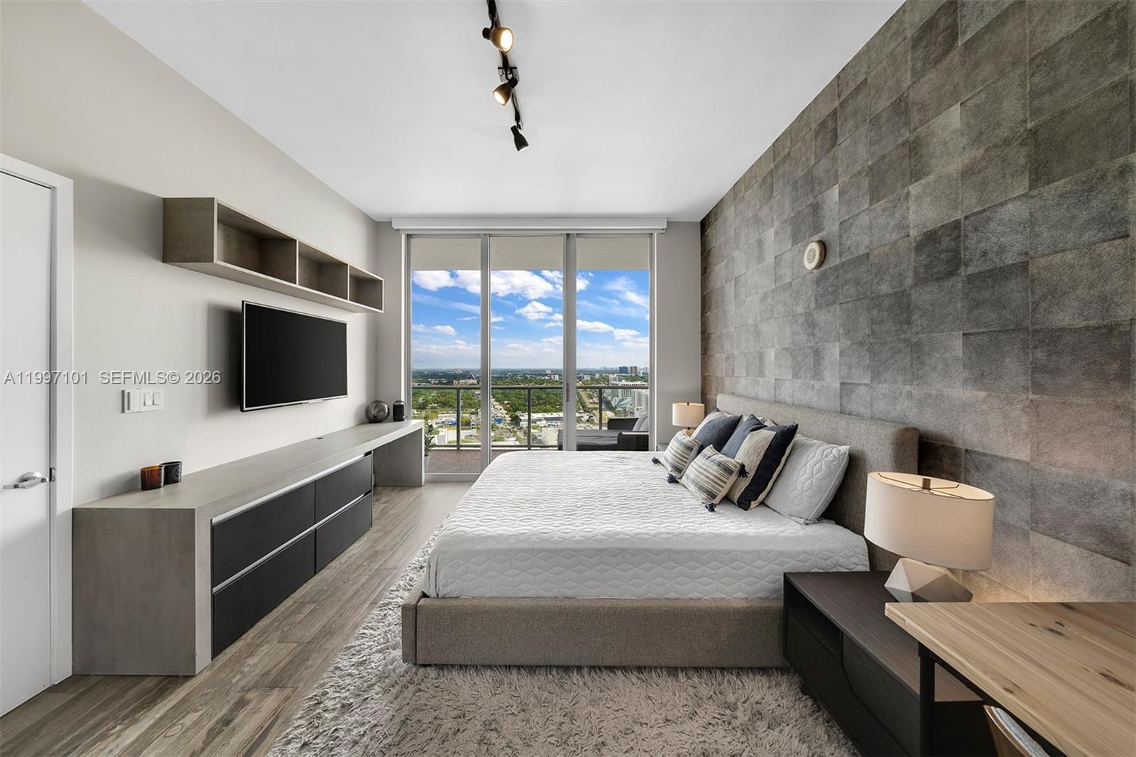 Real estate property located at 3470 Coast Ave H2403, Miami-dade, Two Midtown Miami Condo, Miami, FL