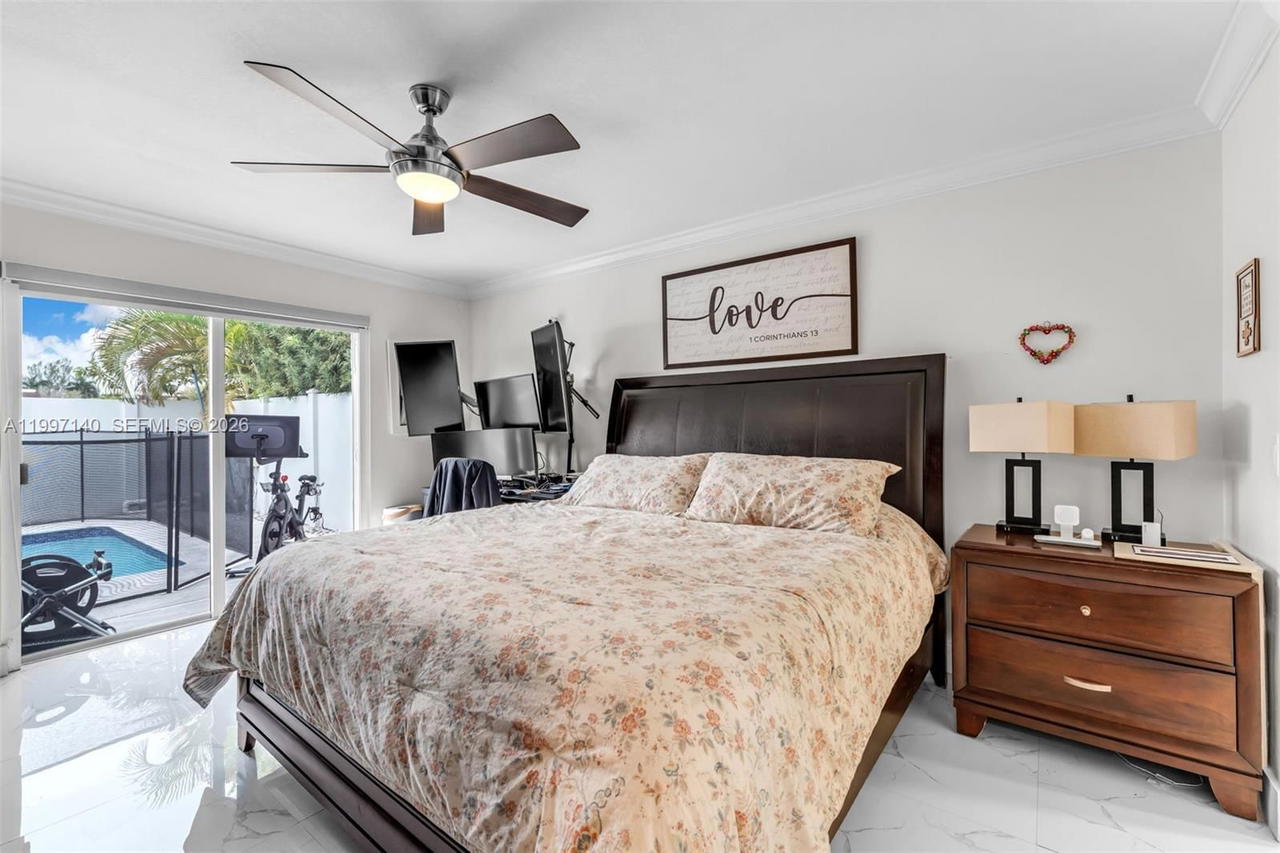 Real estate property located at 13935 10th St, Miami-dade, Edith Estates 1st Addn, Miami, FL