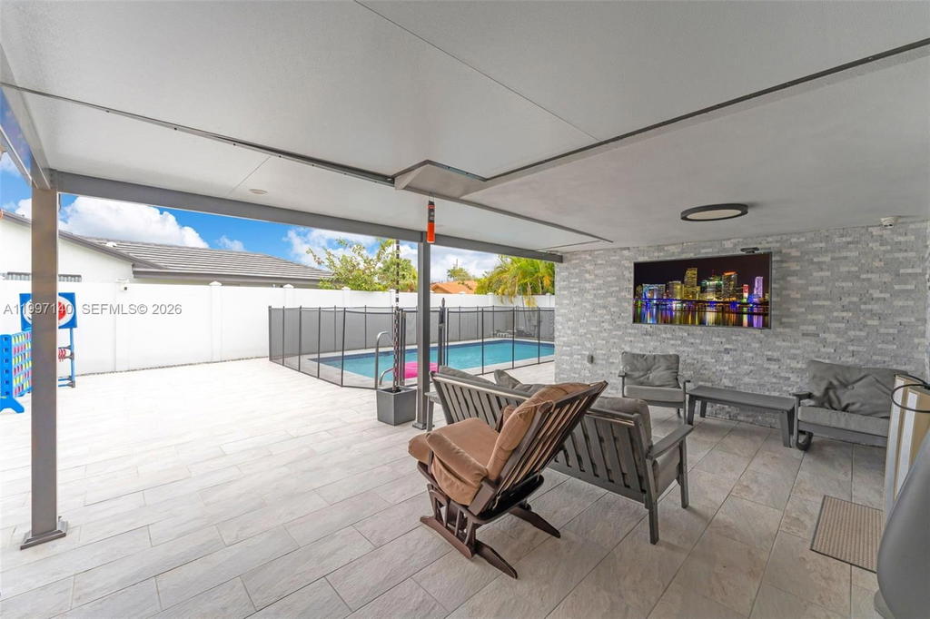 Real estate property located at 13935 10th St, Miami-dade, Edith Estates 1st Addn, Miami, FL