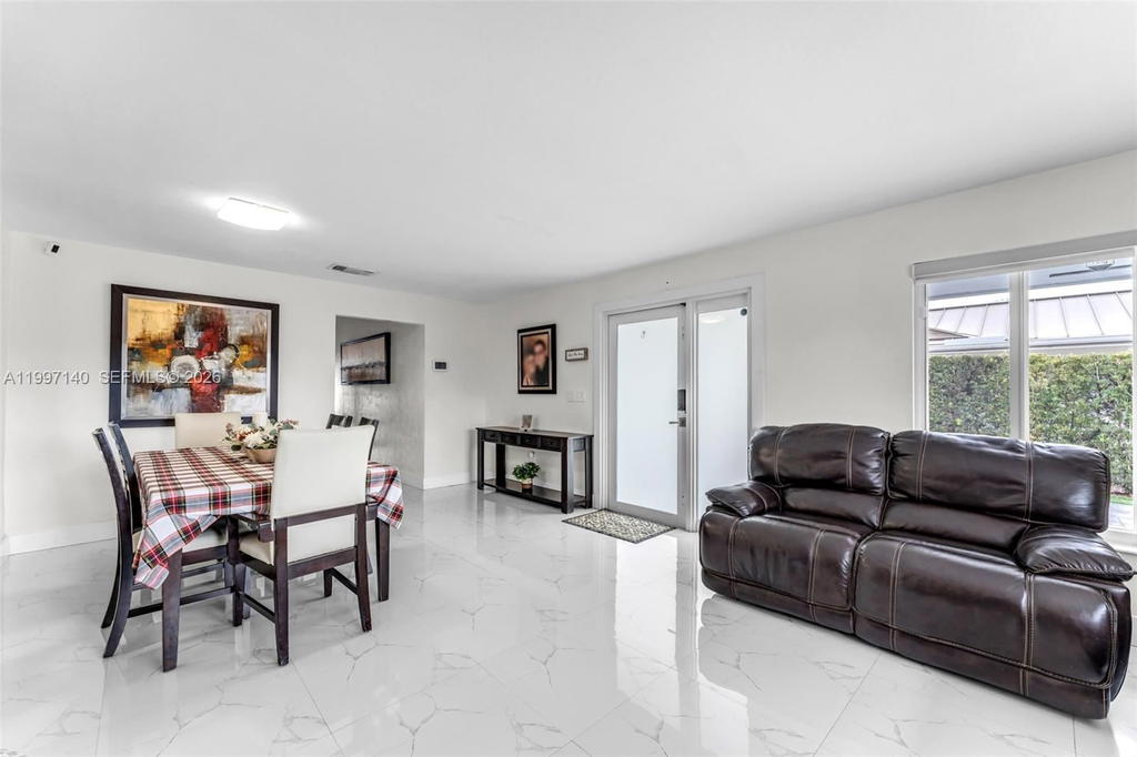 Real estate property located at 13935 10th St, Miami-dade, Edith Estates 1st Addn, Miami, FL