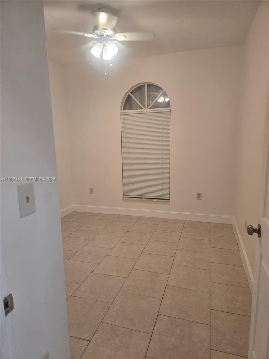 Real estate property located at 9740 5th Ave, Miami-dade, 1st Addn To Pinewood Park, Miami, FL