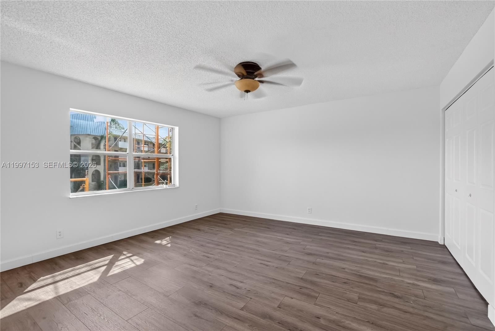 Real estate property located at 6201 Falls Cir Dr #207, Broward, Inverrary Country Club, Lauderhill, FL