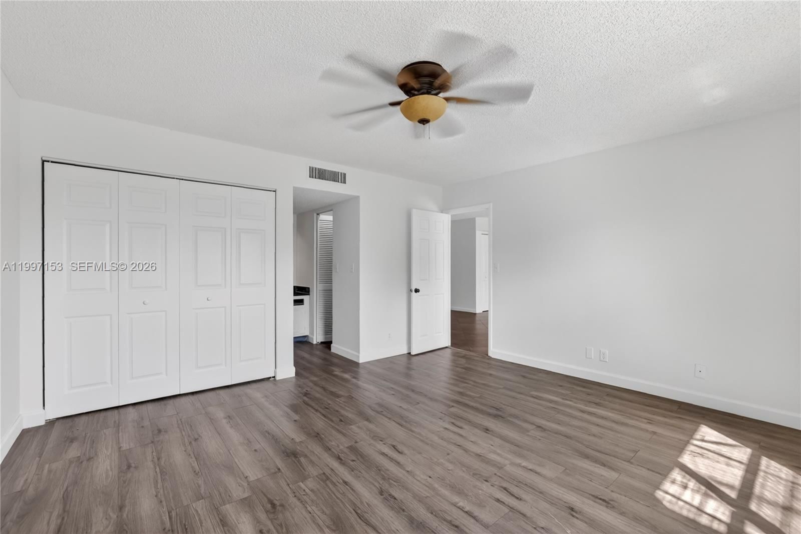 Real estate property located at 6201 Falls Cir Dr #207, Broward, Inverrary Country Club, Lauderhill, FL