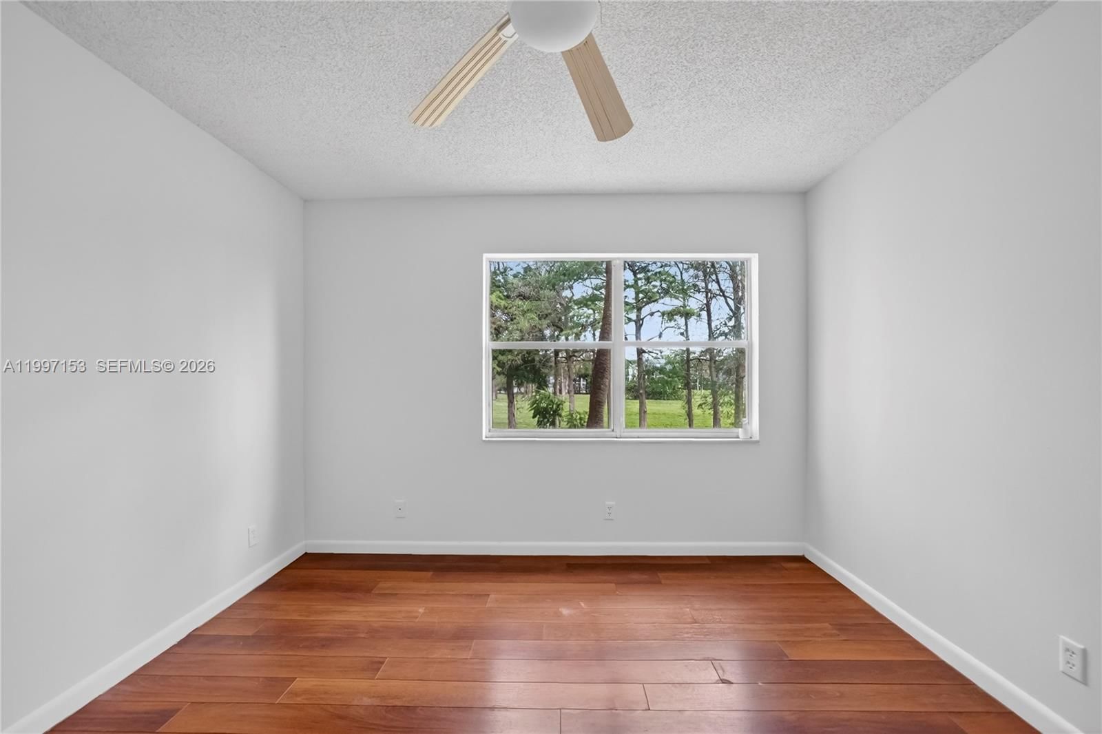 Real estate property located at 6201 Falls Cir Dr #207, Broward, Inverrary Country Club, Lauderhill, FL