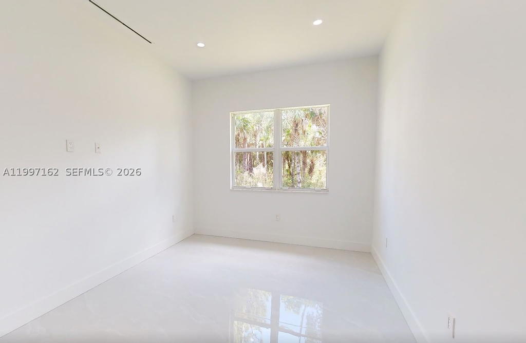 Real estate property located at 3762 32nd AVE SE, Collier, Golden Gate Estates, Naples, FL