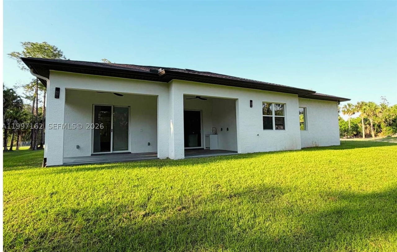 Real estate property located at 3762 32nd AVE SE, Collier, Golden Gate Estates, Naples, FL