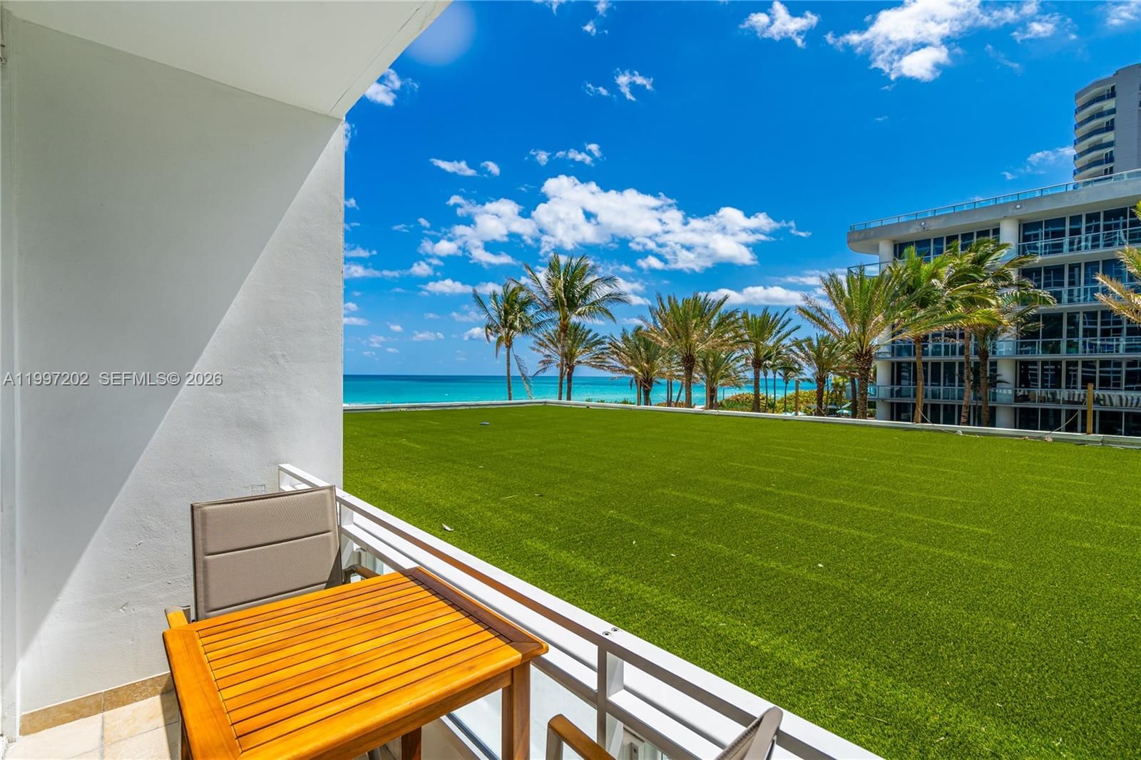 Real estate property located at 6801 Collins Ave #214, Miami-dade, Central Carillon Beach Co, Miami Beach, FL