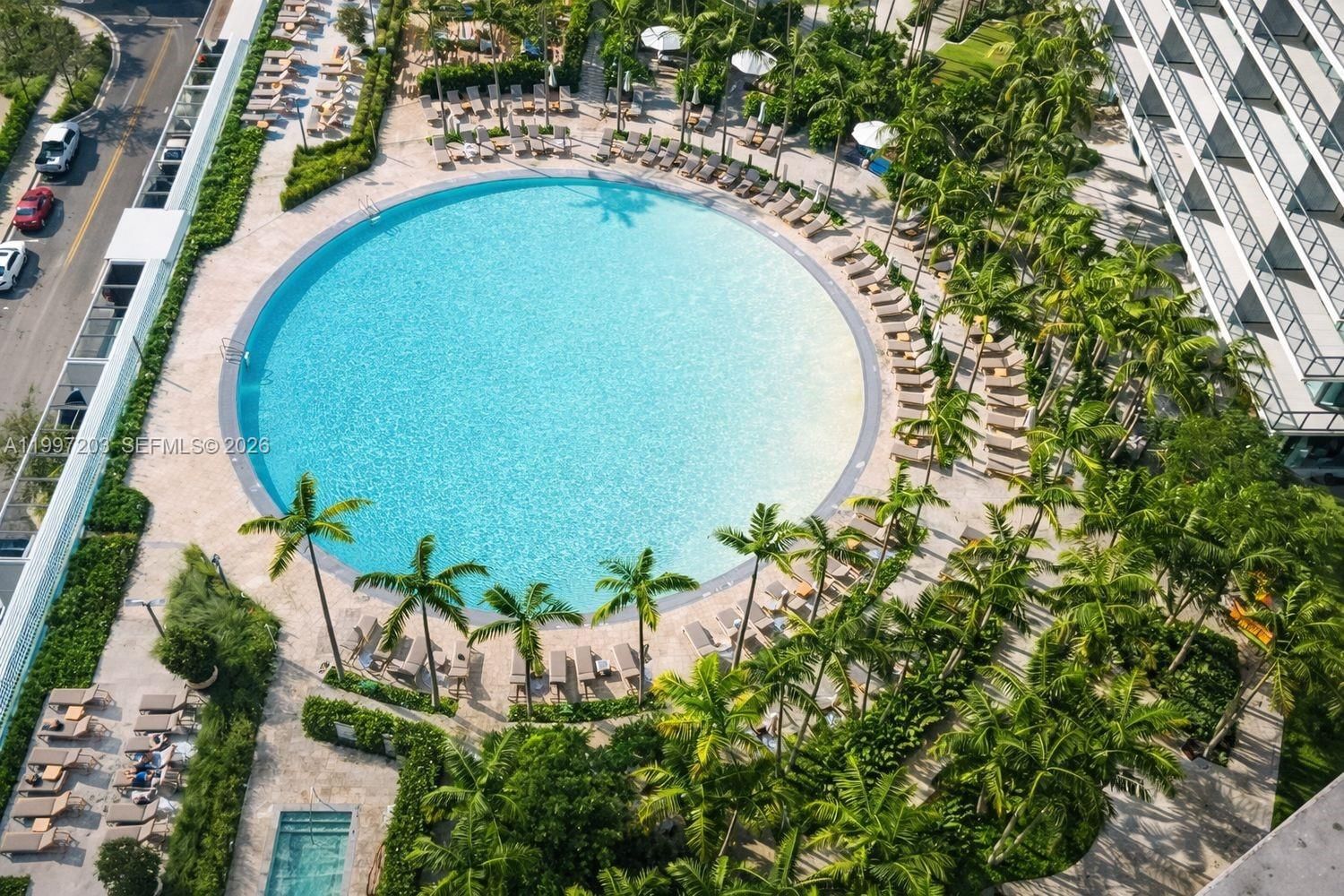 Real estate property located at 650 32nd St #2005, Miami-dade, Paraiso Bay Condo, Miami, FL