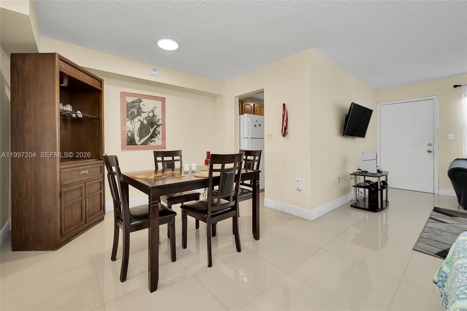 Real estate property located at 7620 Carlyle Ave #204, Miami-dade, Carlyle Plaza Condo, Miami Beach, FL