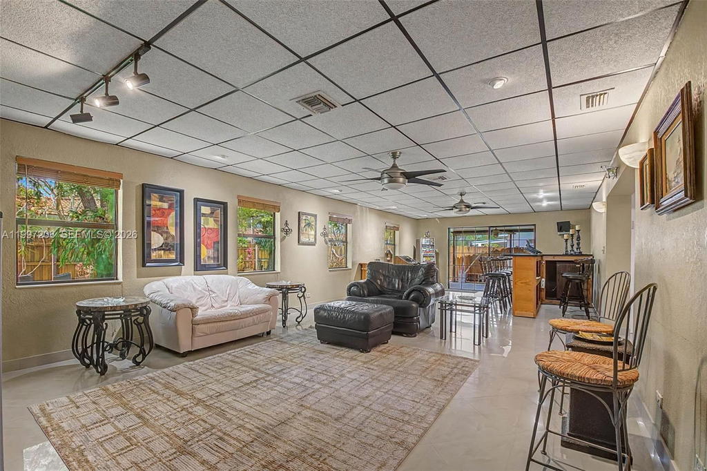 Real estate property located at 7916 140th Ave, Miami-dade, Kendale Lakes Sec Two, Miami, FL