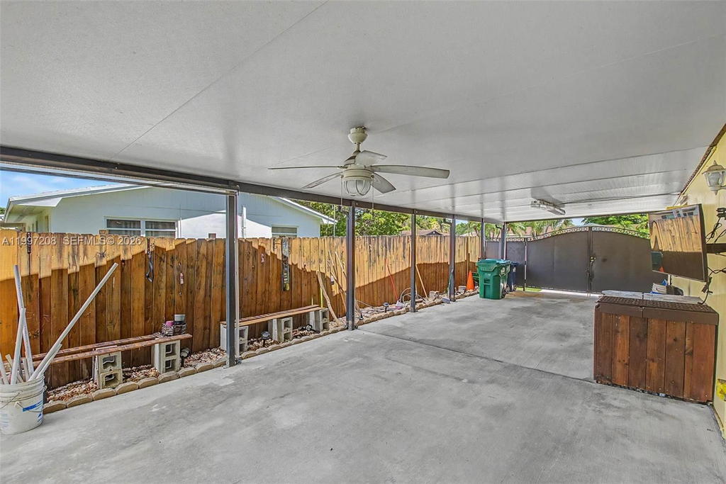 Real estate property located at 7916 140th Ave, Miami-dade, Kendale Lakes Sec Two, Miami, FL