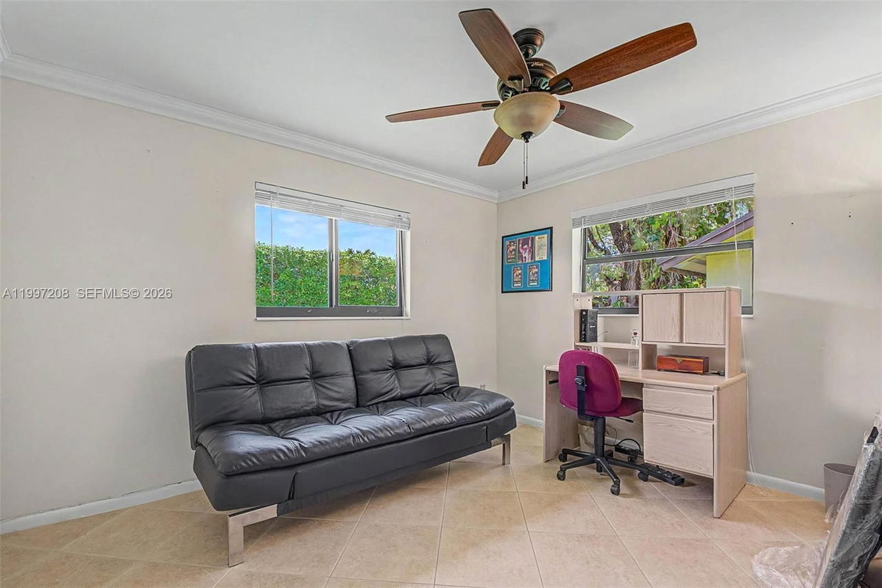 Real estate property located at 7916 140th Ave, Miami-dade, Kendale Lakes Sec Two, Miami, FL