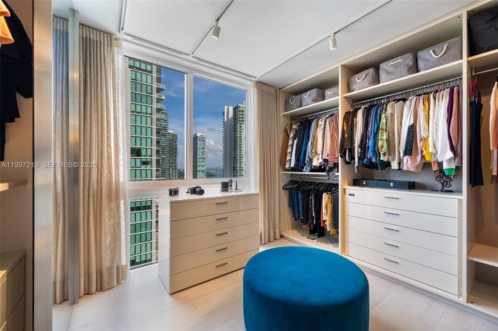 Real estate property located at 600 27th St #3201, Miami-dade, Bay House Miami Condo, Miami, FL