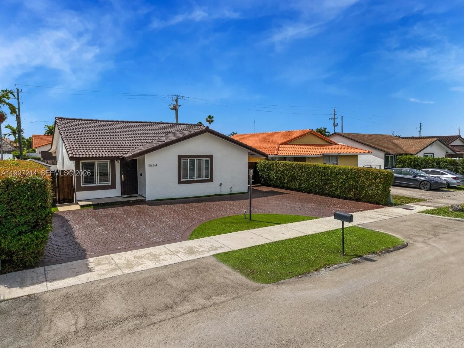 Real estate property located at 1654 138th Ct, Miami-dade, Irenca Sub, Miami, FL