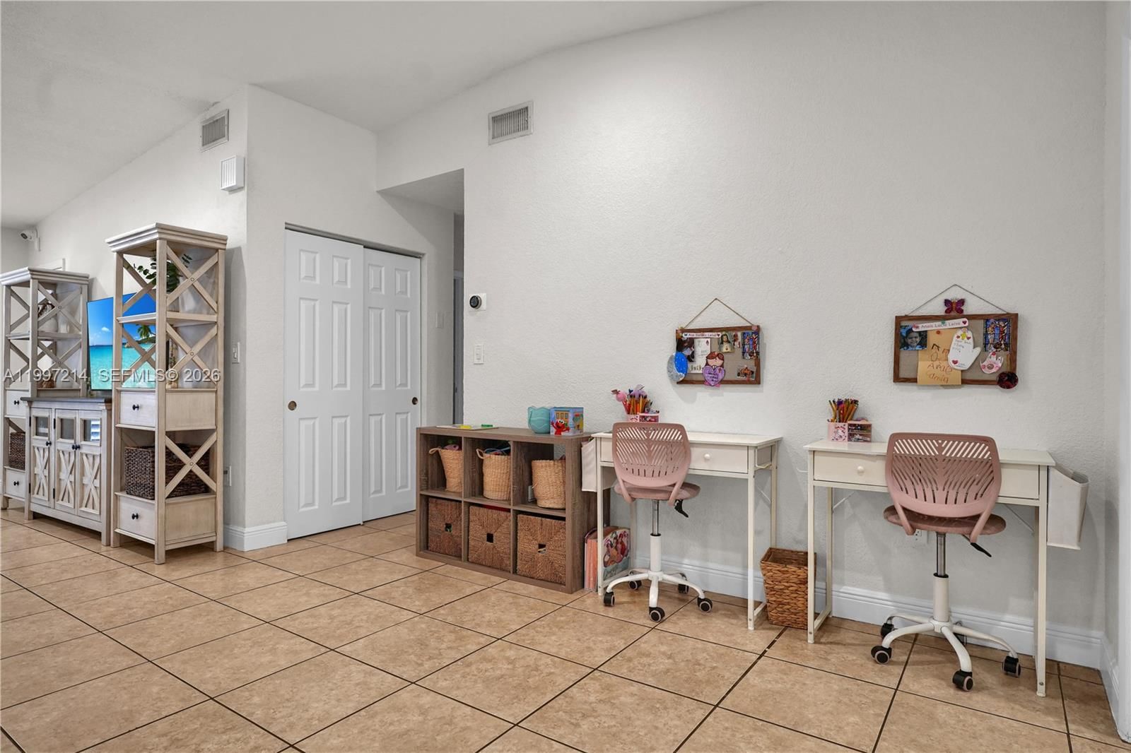 Real estate property located at 1654 138th Ct, Miami-dade, Irenca Sub, Miami, FL