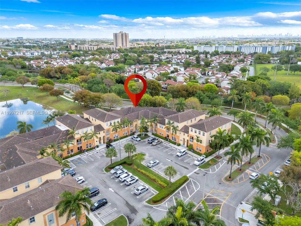 Real estate property located at 10012 7th St #206, Miami-dade, Fontainebleau Lakes Court, Miami, FL