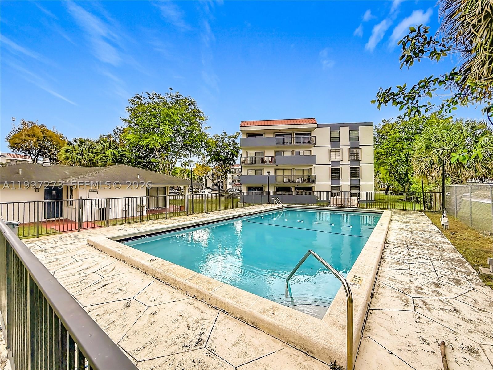 Real estate property located at 5700 127th Ave #1208, Miami-dade, Miller Gardens Condo, Miami, FL