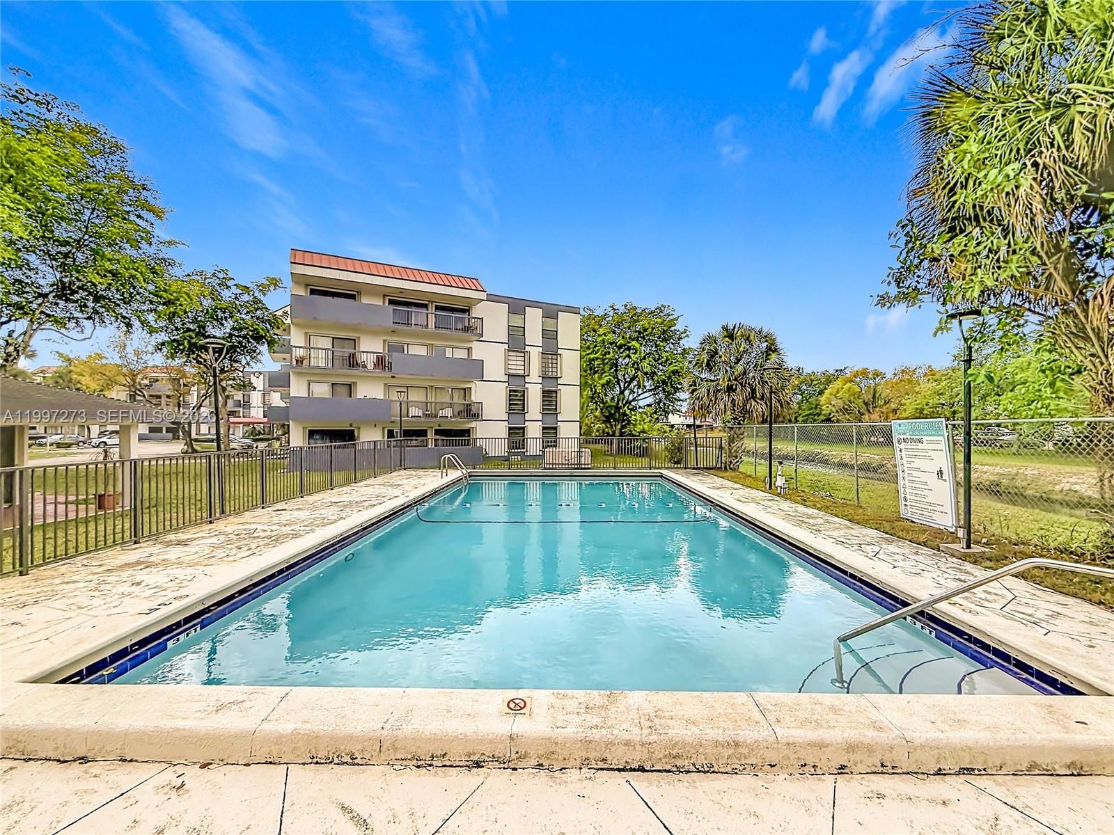 Real estate property located at 5700 127th Ave #1208, Miami-dade, Miller Gardens Condo, Miami, FL