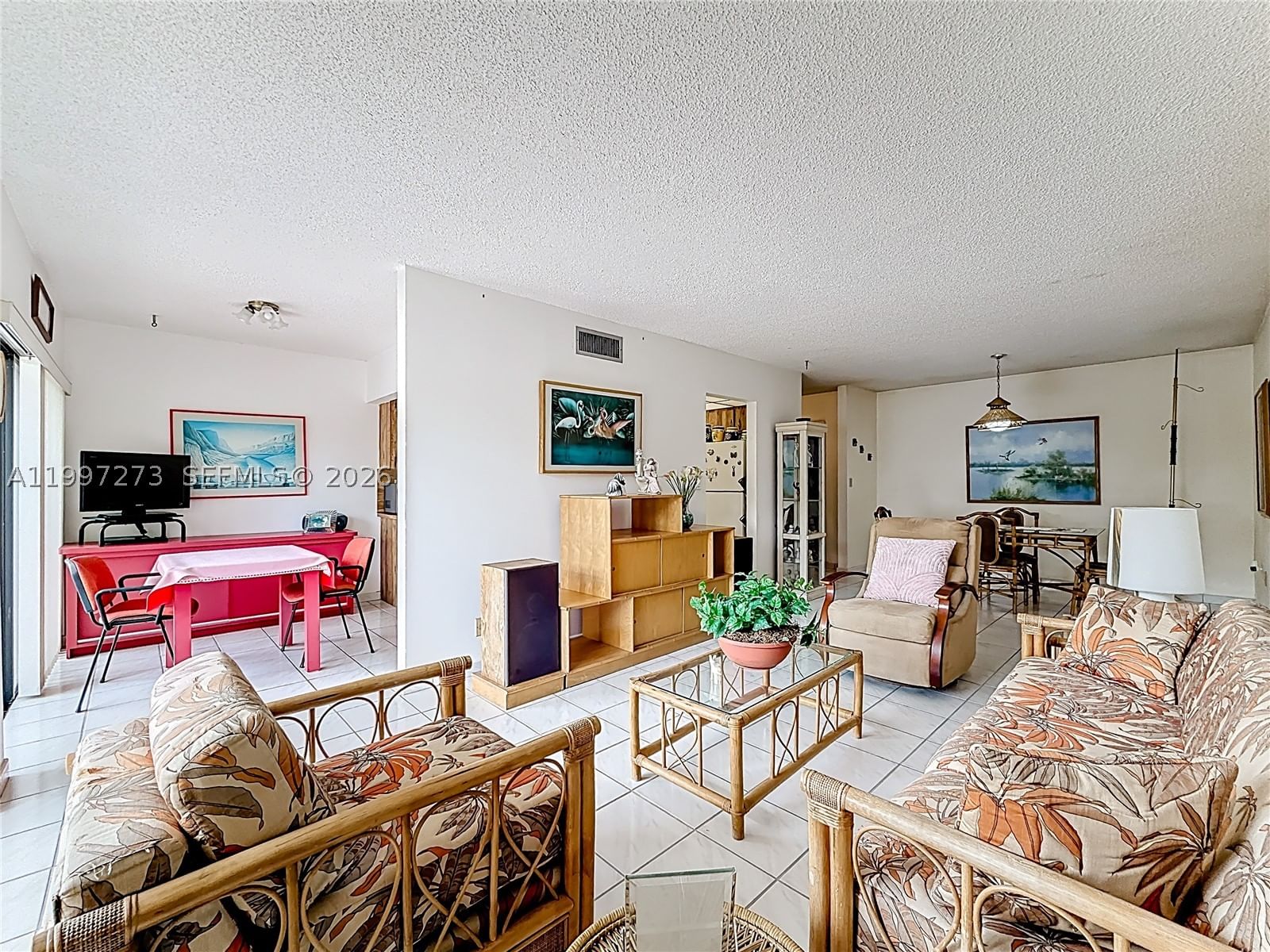 Real estate property located at 5700 127th Ave #1208, Miami-dade, Miller Gardens Condo, Miami, FL