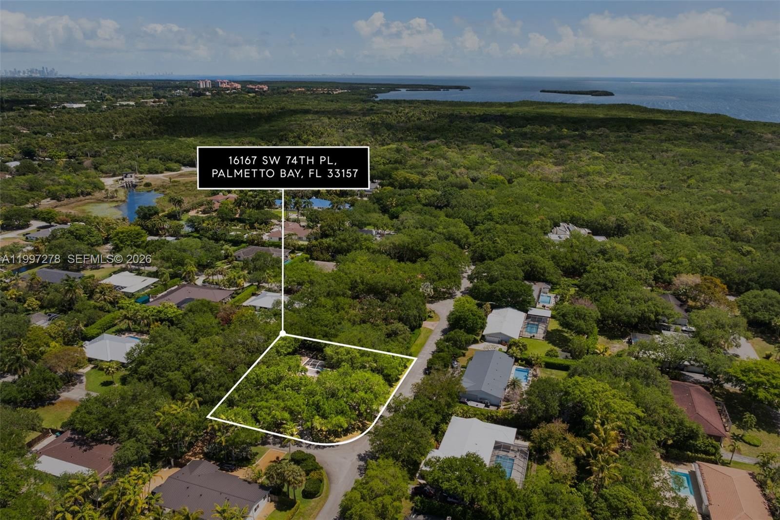 Real estate property located at 16167 74th Pl, Miami-dade, Paris Manor East, Palmetto Bay, FL