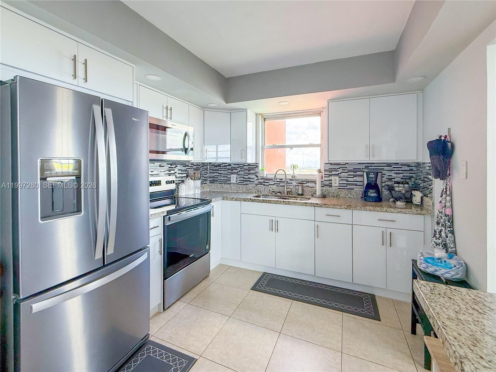 Real estate property located at 1301 Miami Gardens Dr #1406W, Miami-dade, Buckley Towers Condo West, Miami, FL