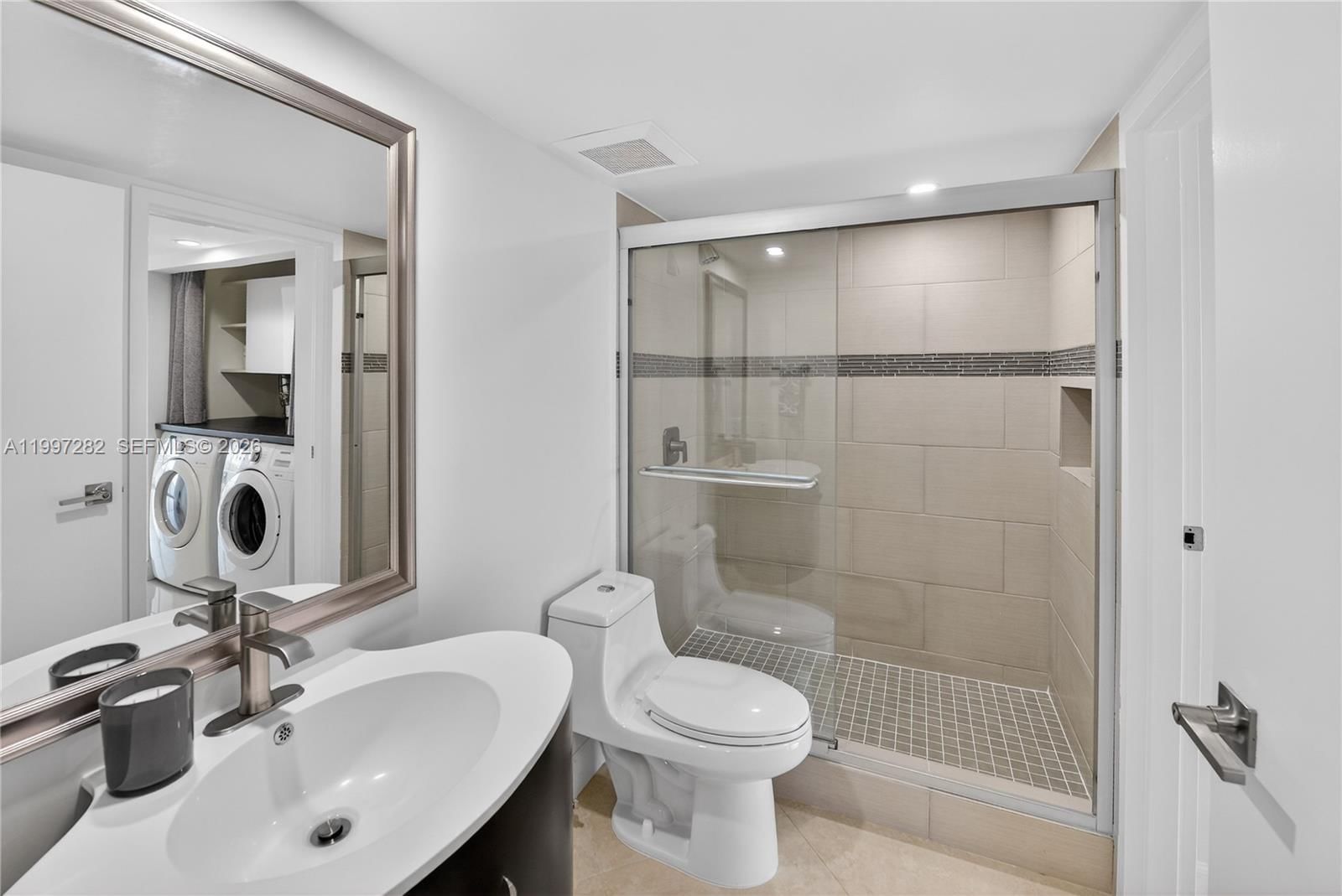 Real estate property located at 7601 Treasure Dr #1119, Miami-dade, The Grandview Palace Cond, North Bay Village, FL